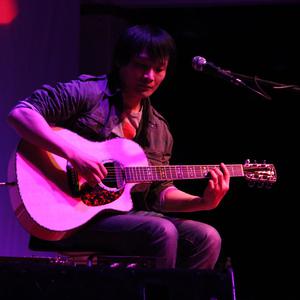 姐姐穿白丝被插逼
